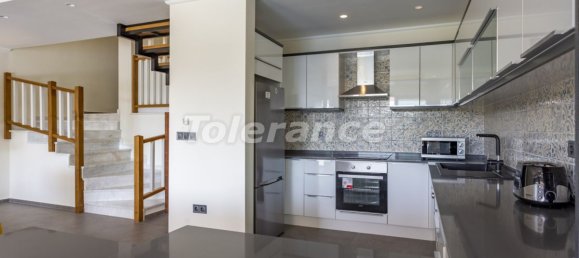 Villa 3+1 à Fethiye, Turkey No. 12358 14