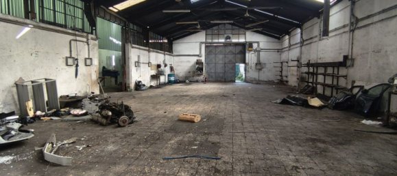 900m² Warehouse in Rome, Italy No. 280522 5