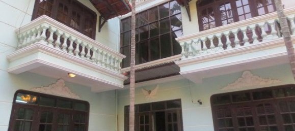 Casa de 3 dormitorios en Dong Da, Vietnam No. 5044 2