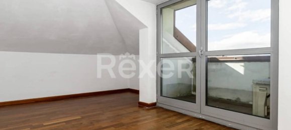 3-salle Appartement à Chieri, Italy No. 43503 14