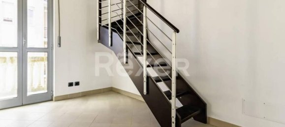 3-salle Appartement à Chieri, Italy No. 43503 5