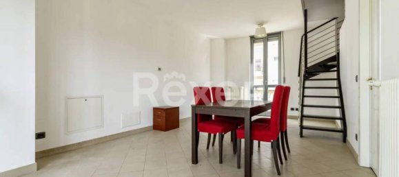 3-salle Appartement à Chieri, Italy No. 43503 6