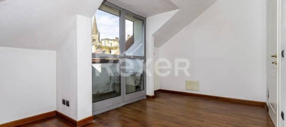 3-salle Appartement à Chieri, Italy No. 43503 16