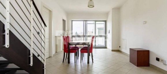 3-salle Appartement à Chieri, Italy No. 43503 2