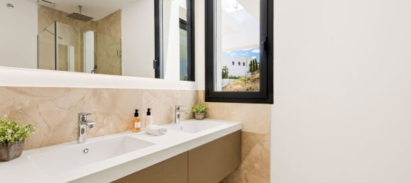 Villa T5 em Malaga, Spain N.º 136648 21