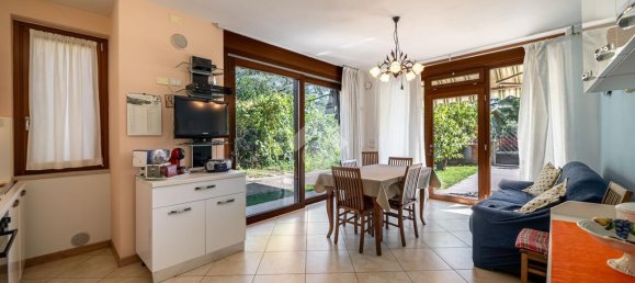 5 bedrooms Villa in Verona, Italy No. 361662 4