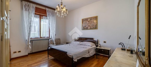 5 bedrooms Villa in Verona, Italy No. 361662 28