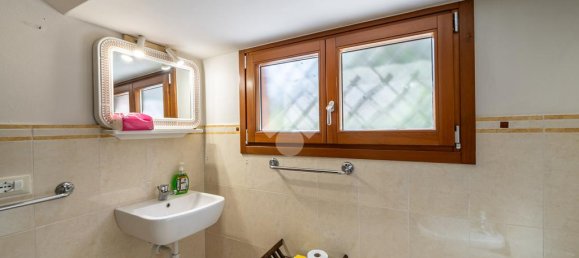 5 bedrooms Villa in Verona, Italy No. 361662 11