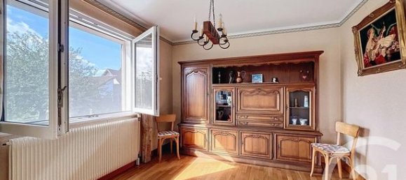 5 bedrooms House in Montbeliard, France No. 353723 8