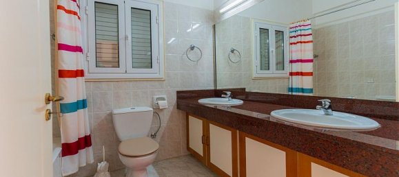 5 bedrooms Villa in Limassol, Cyprus No. 10231 17