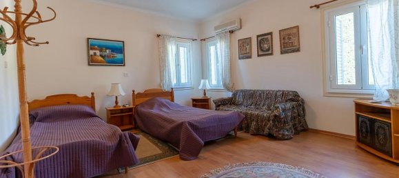 5 bedrooms Villa in Limassol, Cyprus No. 10231 15