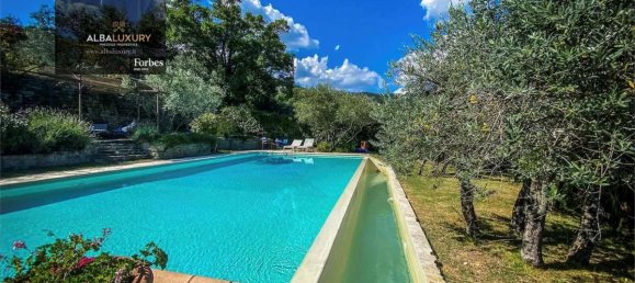 5 bedrooms Villa in Cortona, Italy No. 528 5