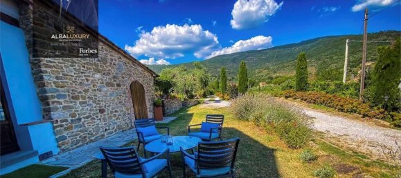 5 bedrooms Villa in Cortona, Italy No. 528 12