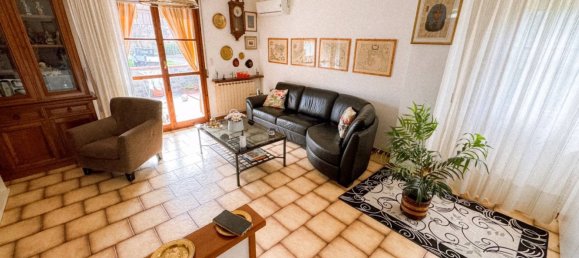 Дом с 6 комнатами в Сан Джованни Вальдарно, Италия № 47032 4