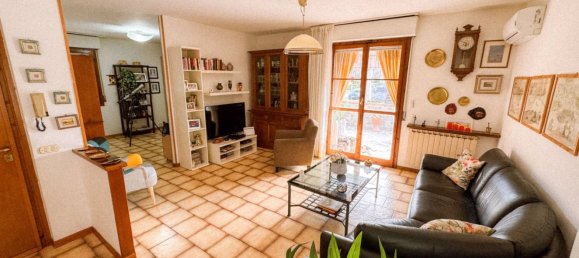 Дом с 6 комнатами в Сан Джованни Вальдарно, Италия № 47032 3