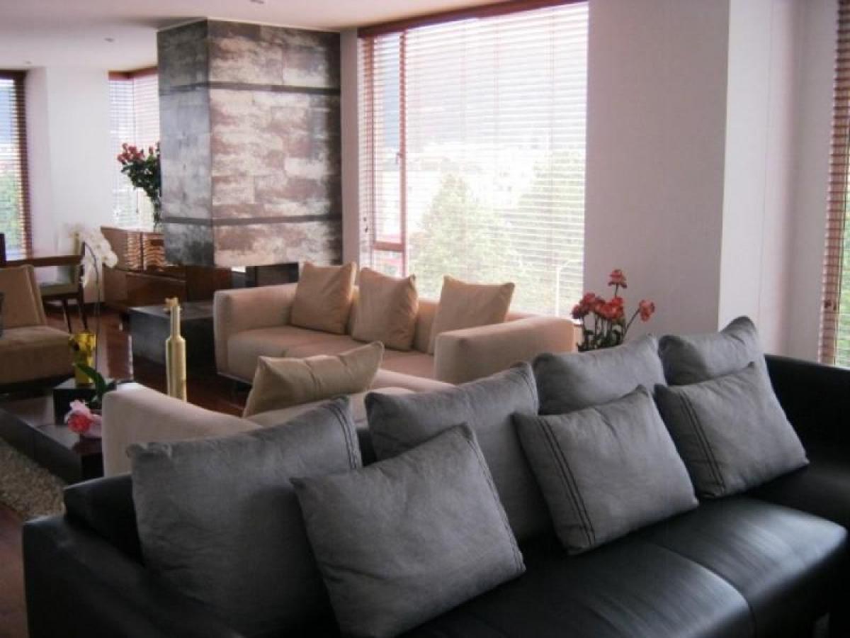 Дом с 3 спальнями в Богота, Колумбия № 10964