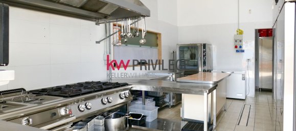 Propiedad comercial en Mesagne, Italy 738 m² No. 299477 12