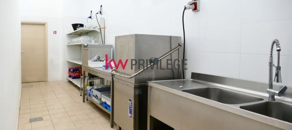 Propiedad comercial en Mesagne, Italy 738 m² No. 299477 10