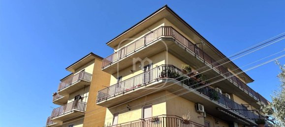 3 bedrooms Apartment in Rome, Italy No. 46723 30