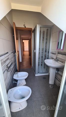 7 rooms Apartment in Giugliano in Campania, Italy No. 307655