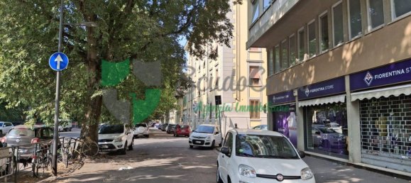 2 bedrooms Apartment in Florence, Italy No. 181806 9