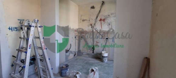 2 bedrooms Apartment in Florence, Italy No. 181806 13