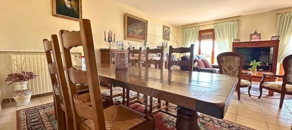 4 bedrooms House in Senlis, France No. 310320 3