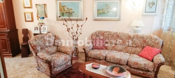 2 bedrooms Villa in Adria, Italy No. 84179 10