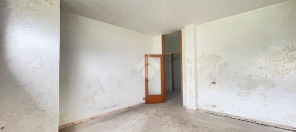 88m² Office in Rescaldina, Italy No. 268920 18