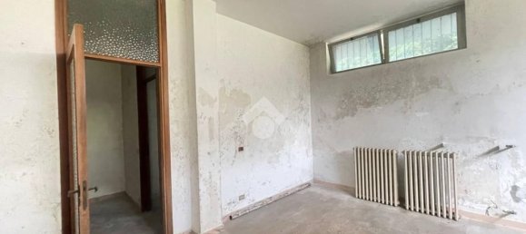 88m² Office in Rescaldina, Italy No. 268920 17