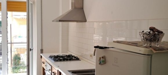 3 rooms Apartment in Rome, Italy No. 278815 11