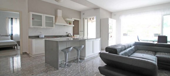 Apartamento de 3 dormitorios en Swieqi, Malta No. 3788 2