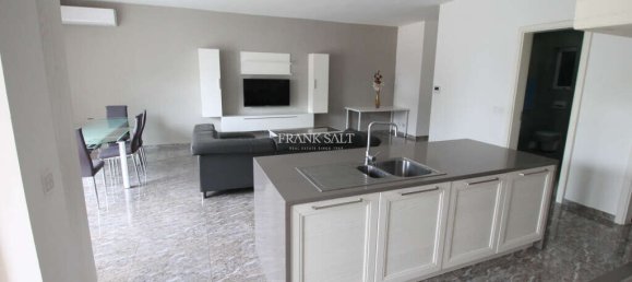 Apartamento de 3 dormitorios en Swieqi, Malta No. 3788 5