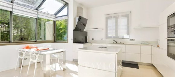 Villa T7 em Saint-Maur-des-Fosses, France N.º 346366 10