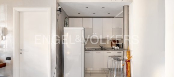 1 غرف نوم شقة في Sesto Calende, Italy رقم 128410 10