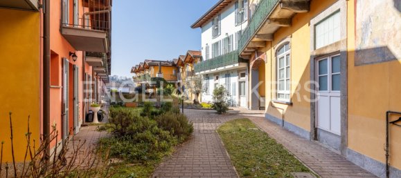 1 غرف نوم شقة في Sesto Calende, Italy رقم 128410 25