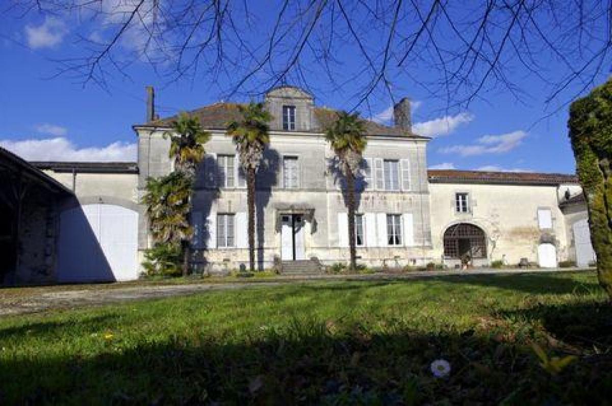 9 Schlafzimmer Haus in Cognac, France, Nr. 24199