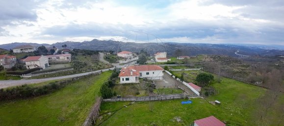 4 غرف نوم منزل في Vila Real, Portugal رقم 14262 6