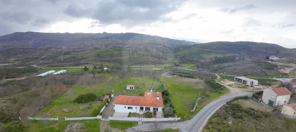 4 غرف نوم منزل في Vila Real, Portugal رقم 14262 4