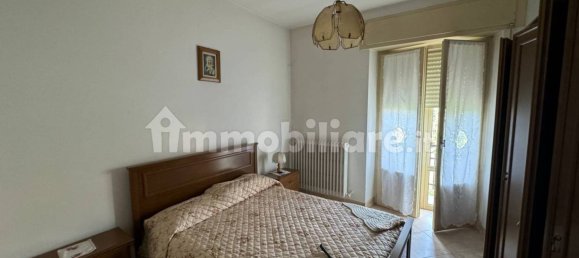 3 Schlafzimmer Villa in Gualdo Tadino, Italy, Nr. 63960 22