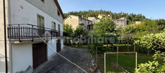 3 Schlafzimmer Villa in Gualdo Tadino, Italy, Nr. 63960 5