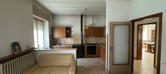 3 Schlafzimmer Villa in Gualdo Tadino, Italy, Nr. 63960 18