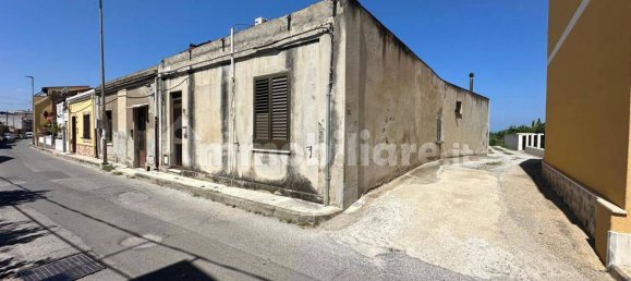 3-salle Maison à Milazzo, Italy No. 67577 4