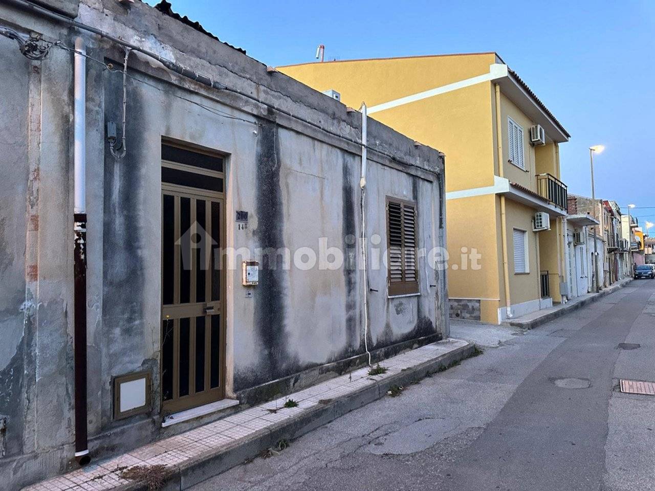 3-salle Maison à Milazzo, Italy No. 67577