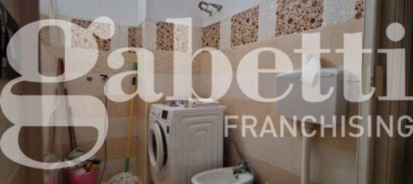 101m² Commercial property in Mesagne, Italy No. 341895 10