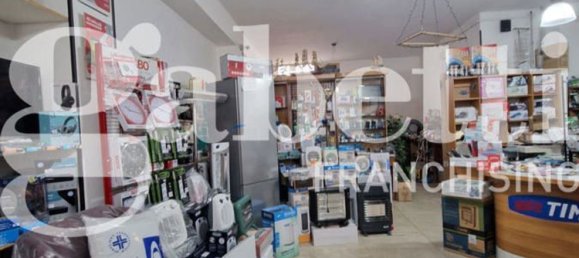 101m² Commercial property in Mesagne, Italy No. 341895 5