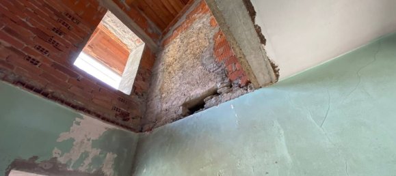 4 rooms House in Inverso Pinasca, Italy No. 90592 12