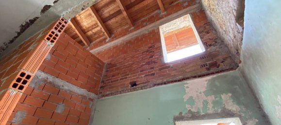 4 rooms House in Inverso Pinasca, Italy No. 90592 10