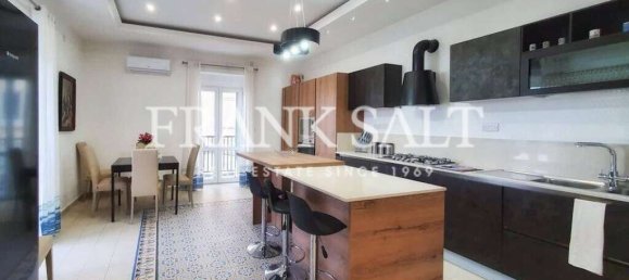 3 bedrooms Apartment in Sliema, Malta No. 11552 2