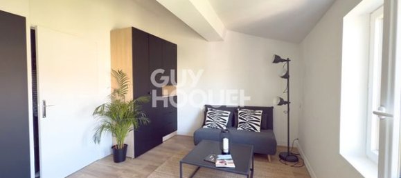 Studio in La Rochelle, France No. 287635 2